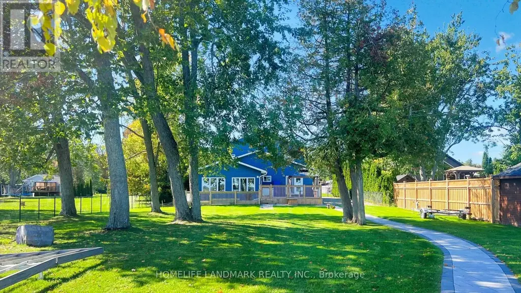 208 Lakeshore Drive, Kawartha Lakes (Emily)